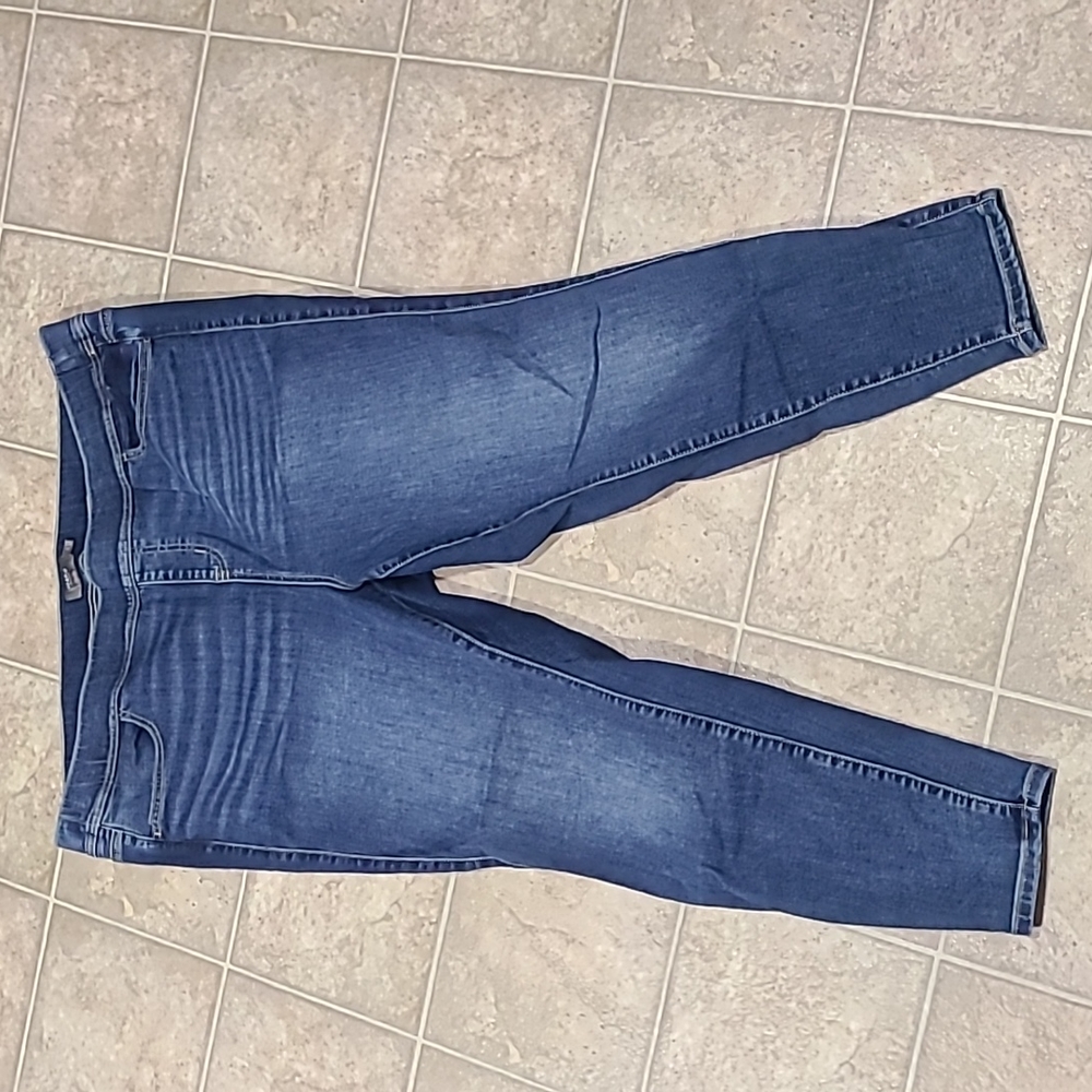 Torrid Lean Jean Size 3S